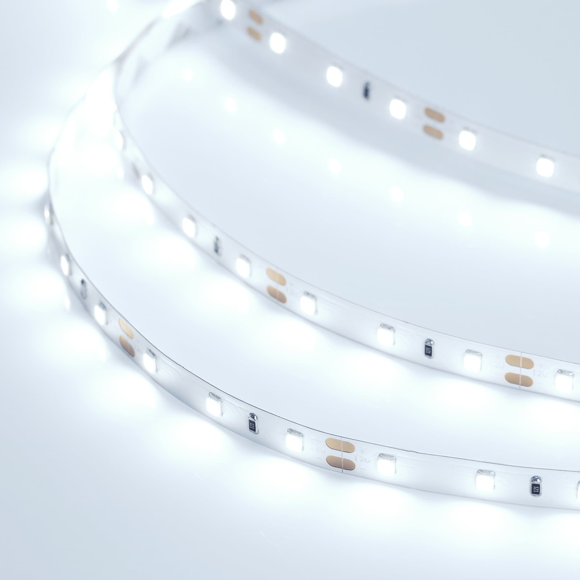 Arlight Светодиодная лента RT 2-5000 12V Cool 10K (2835, 300 LED, BAT) (7.2 Вт/м, IP20) 023312 — миниатюра 4