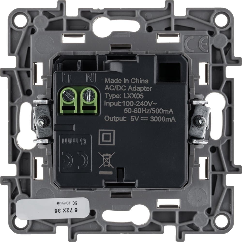 Legrand ETIKA Слоновая кость Зарядка USB А-C 672336 — миниатюра 3
