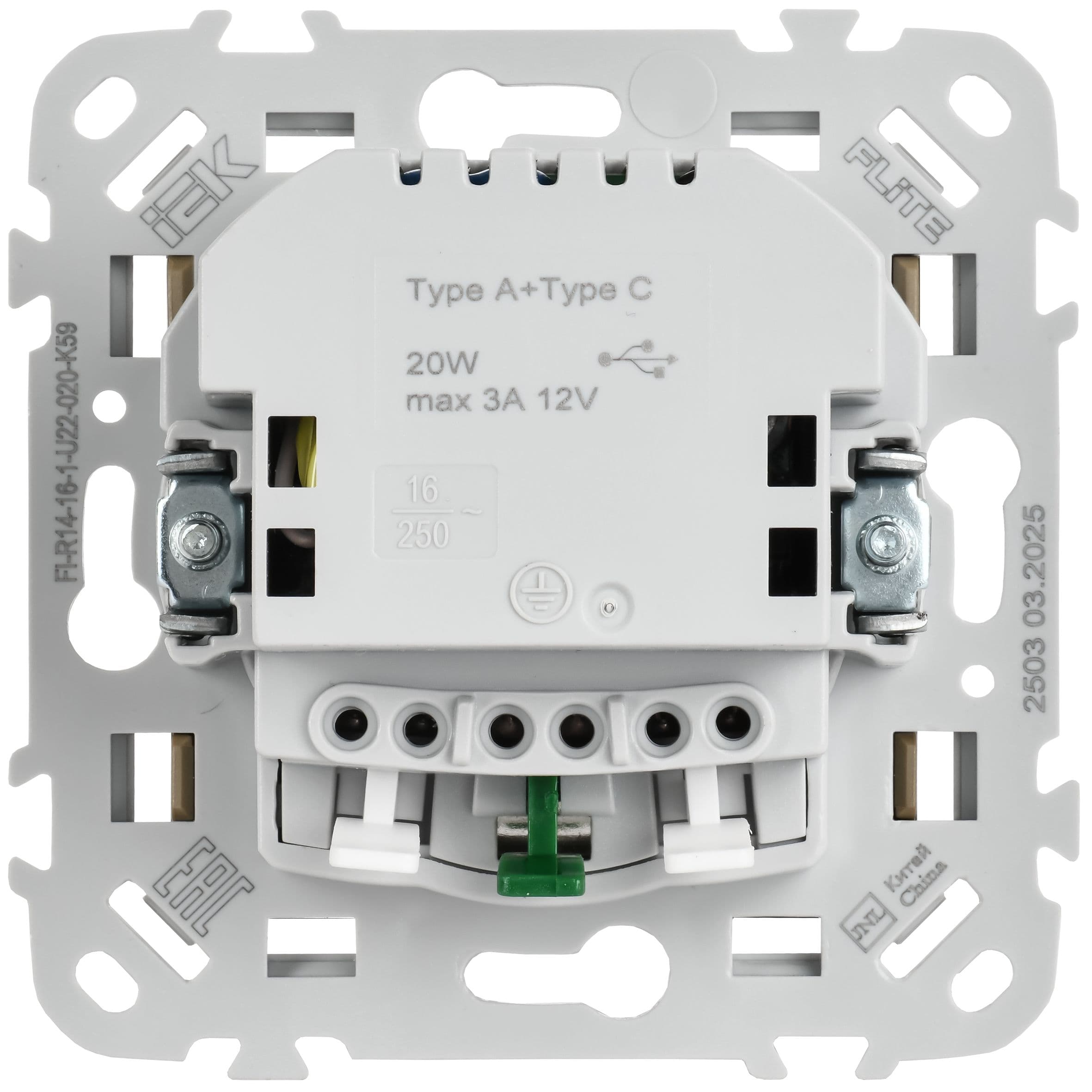 IEK FLITE Хаки Розетка 1-местная с заземлением с защитными шторками 16А с USB A+C 20Вт безвинтовое крепление — миниатюра 3