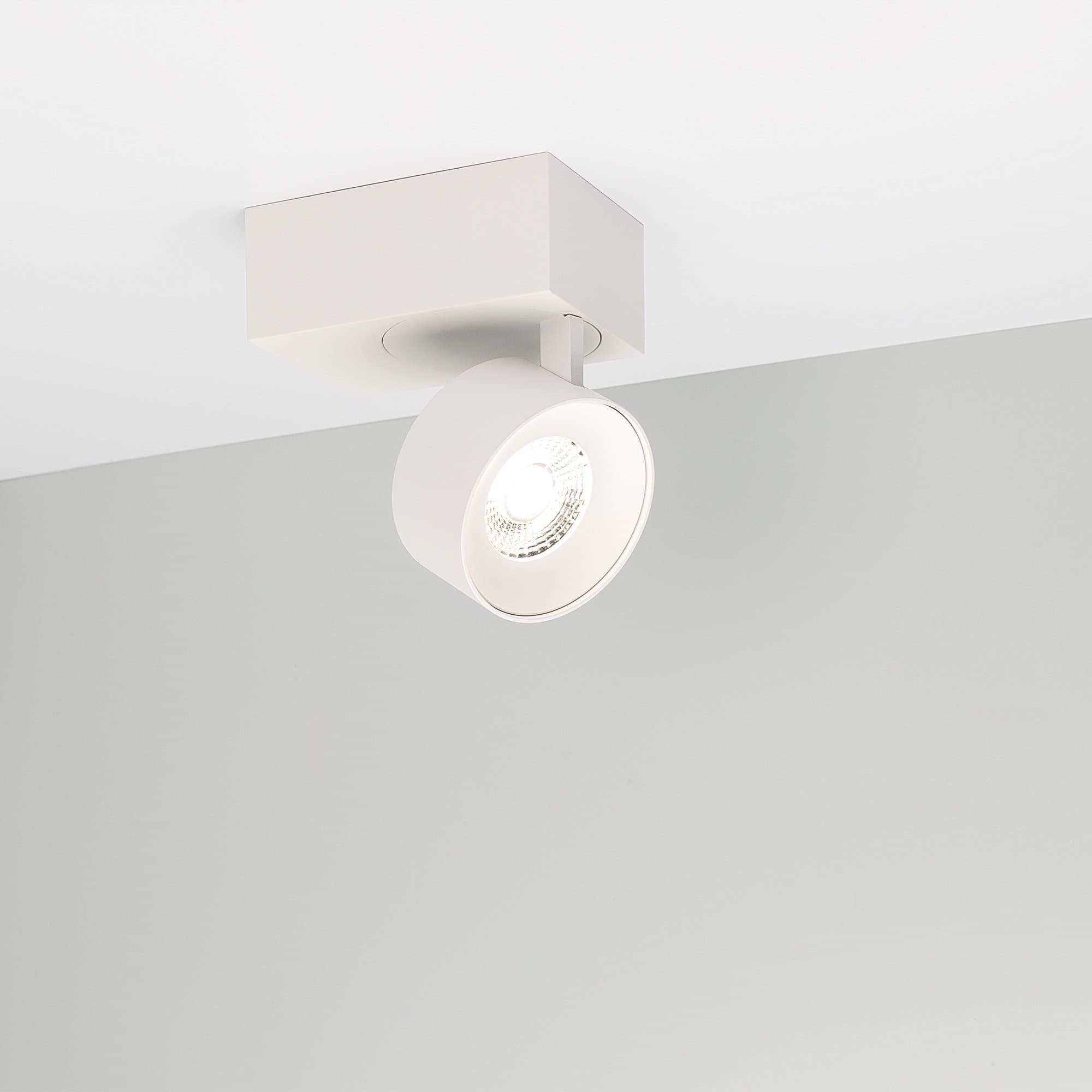 Arlight Корпус PLURIO-BASE-SURFACE-S112x79 (WH, 1-2, 200mA) (IP20 Металл, 3 года) 030258 — миниатюра 6