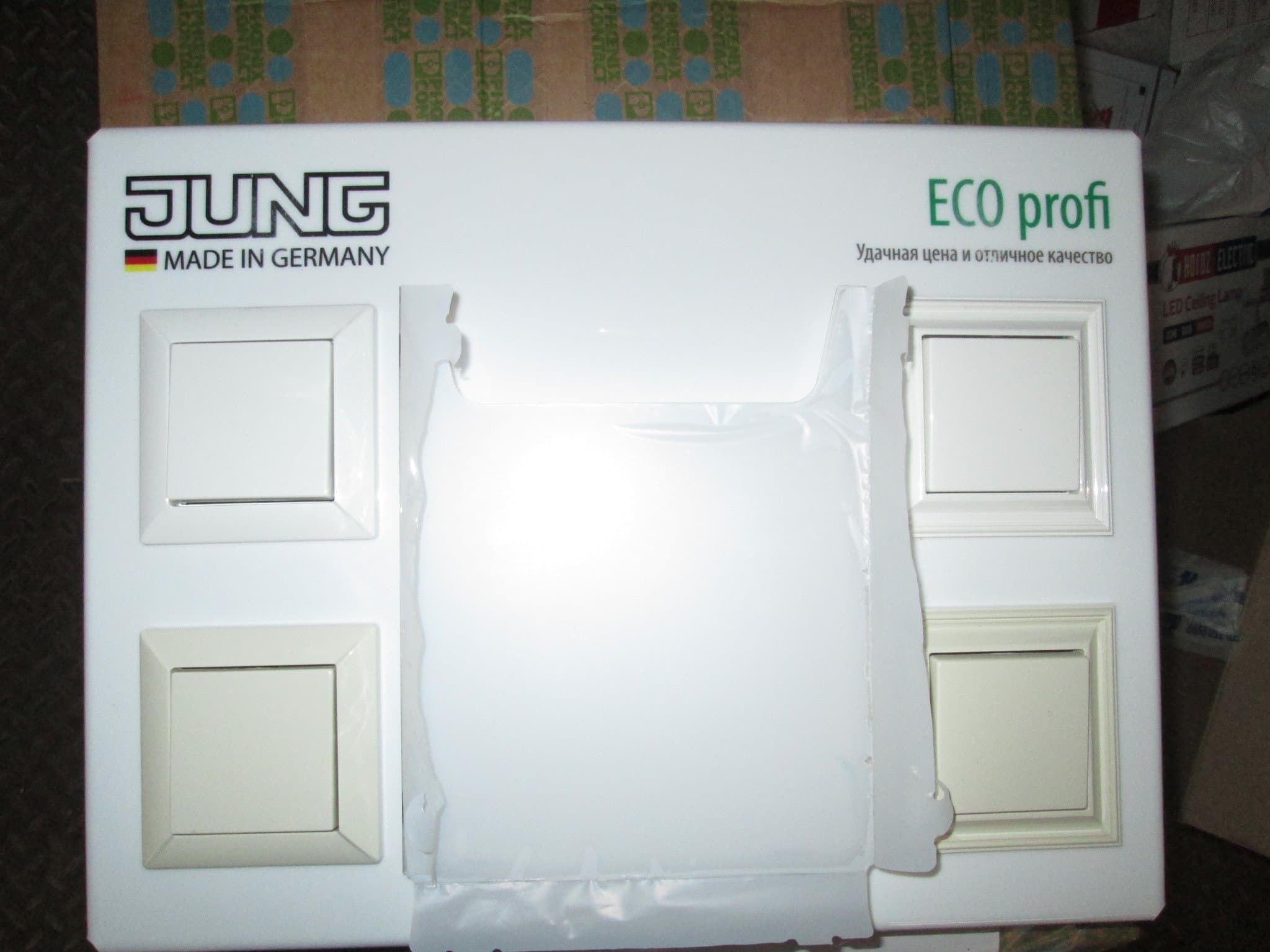 JUNG ECO-HOME40100 Стенды ЭкоПрофи