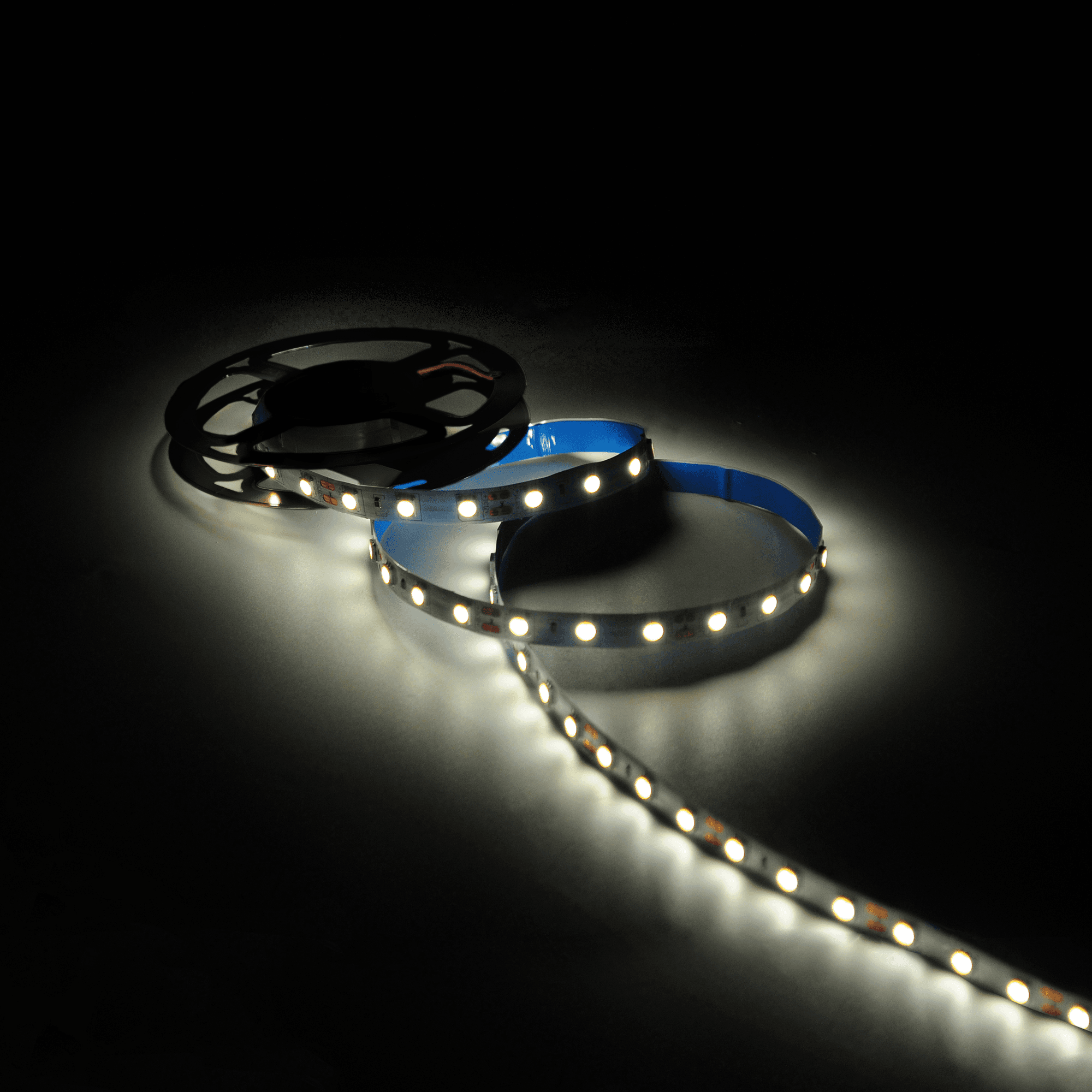 Gauss Лента LED Комплект 2835/60-SMD 4,8W 12V DC теплый белый IP20 (блистер 3м) 1/50 312000148 — миниатюра 4