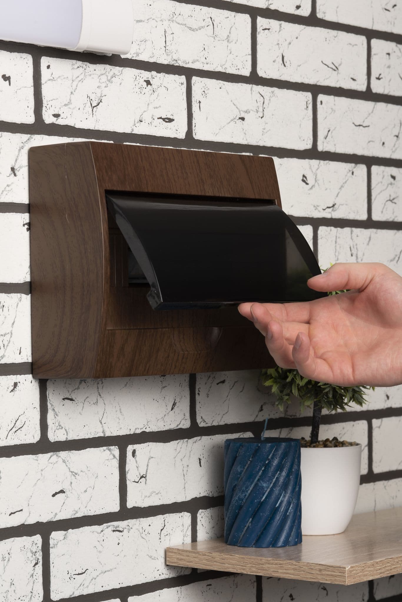 EKF PROxima Щит распределительный навесной ЩРН-П-12 темное дерево IP41 — миниатюра 8