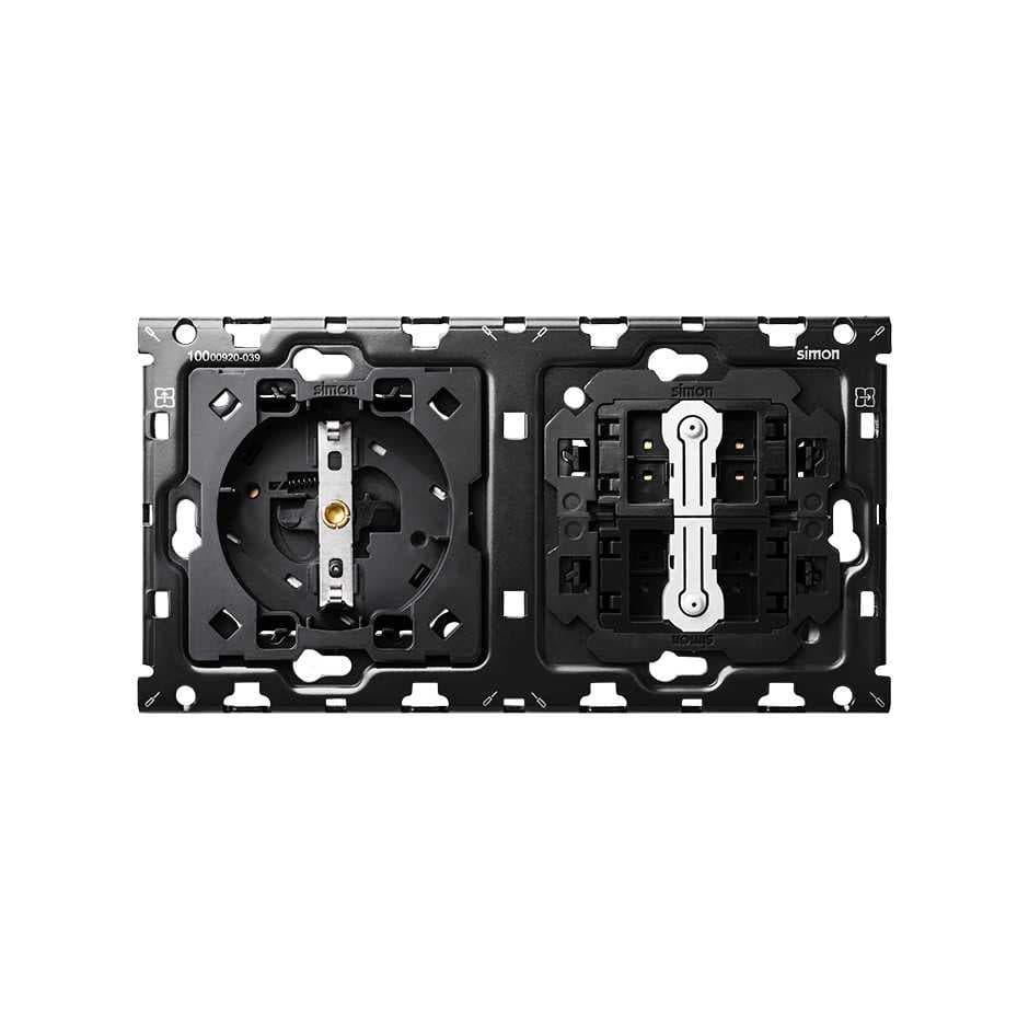 Simon 100 Кит 2 поста механизм 1 розетка Schuko + 2 переключателя (проходные) + суппорт 10010204-039