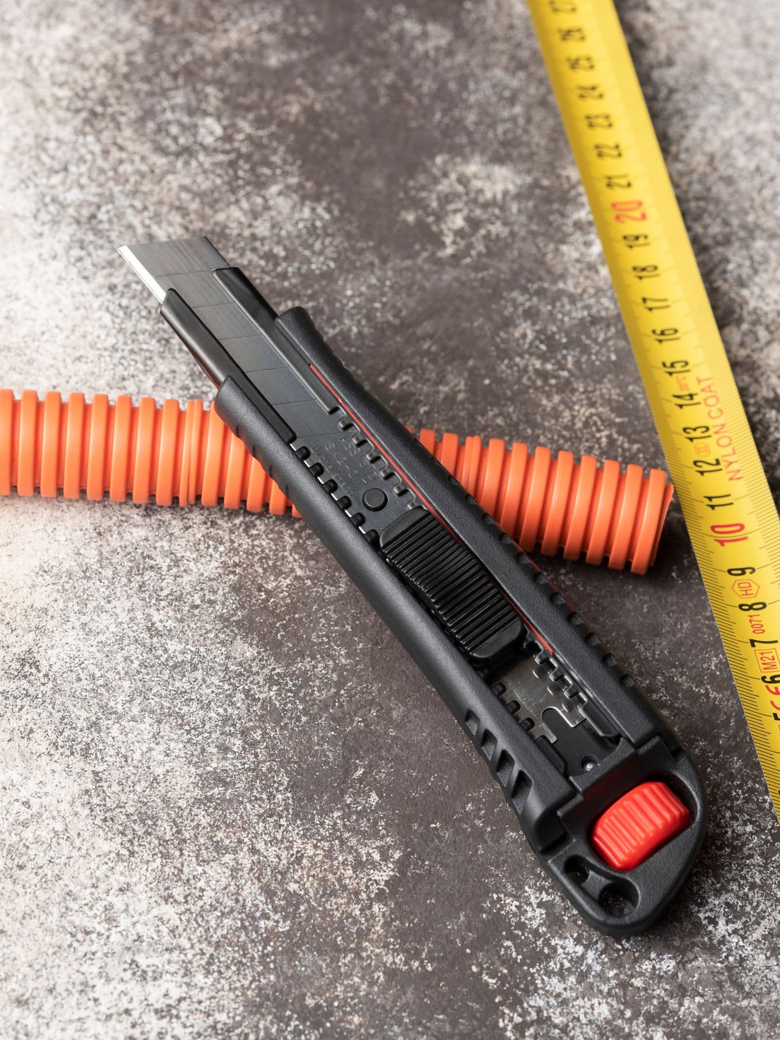 EKF Нож строительно-монтажный 18 мм НСМ-80 (SK4) Heavy Duty (до 60 кг) Professional — миниатюра 17