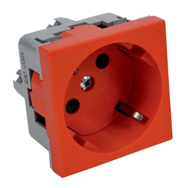 Kopos Розетка QUADRO со шторками красная 16 A, 250 V AC QS 45X45 C (BB ) QS 45X45 C_BB