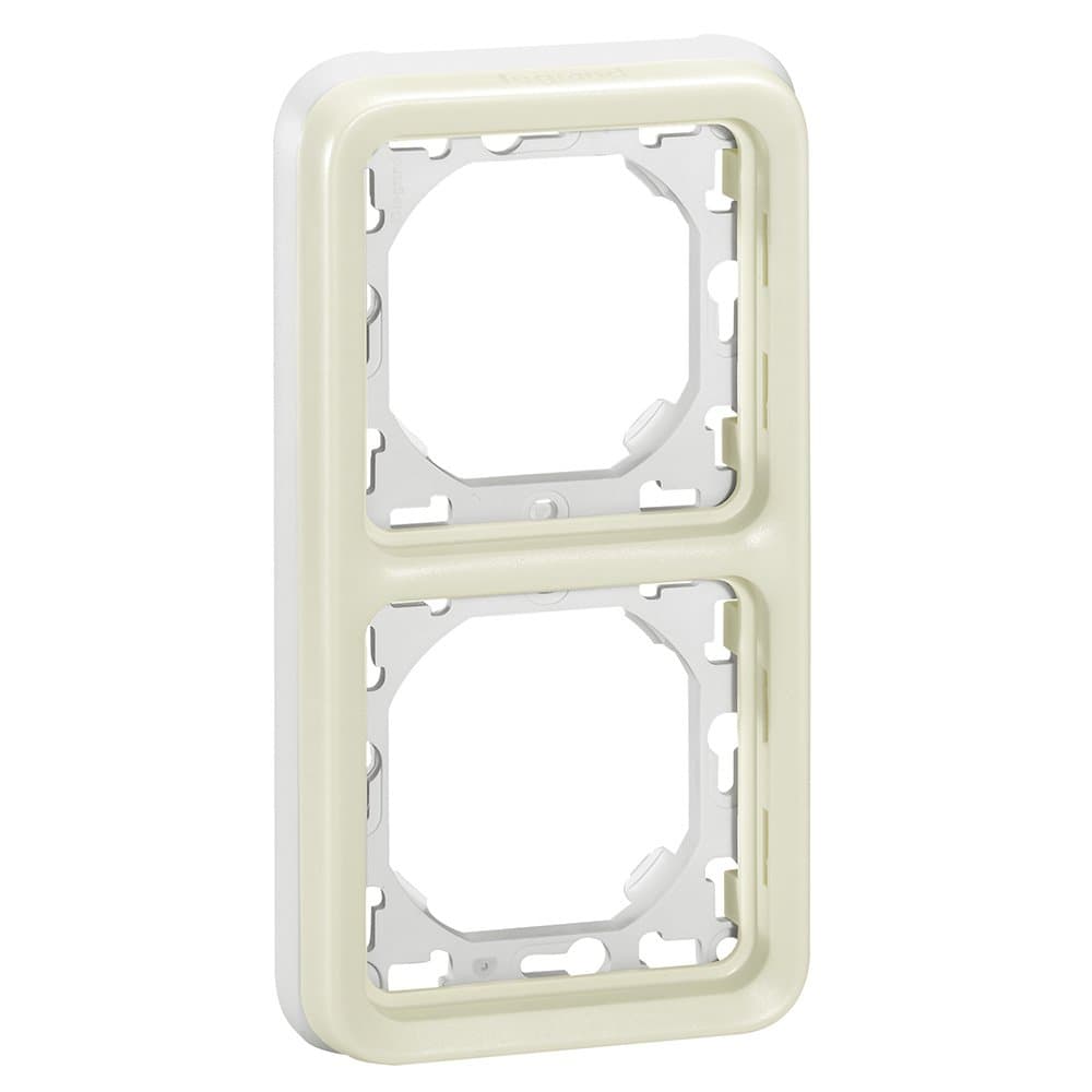 Legrand Plexo Белый Рамка 2-ая вертикальная с суппортом, для внутреннего монтажа IP55 069696