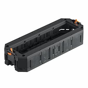 OBO Bettermann Монтажная коробка UT4 для установки 4xModul45 в лючок, с накладкой (полиамид, черный) 7408727 — миниатюра 2