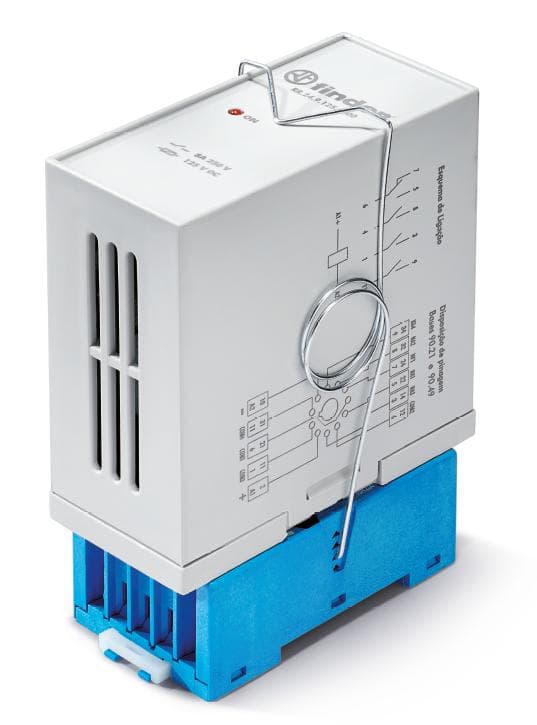 Finder Промышленные быстродействующие реле (≤3мс); монтаж на рейку 35мм; 1CO+3NO 8A; Контакты AgCdO; питание 24В DС; степень защиты IP20 RR2490240000