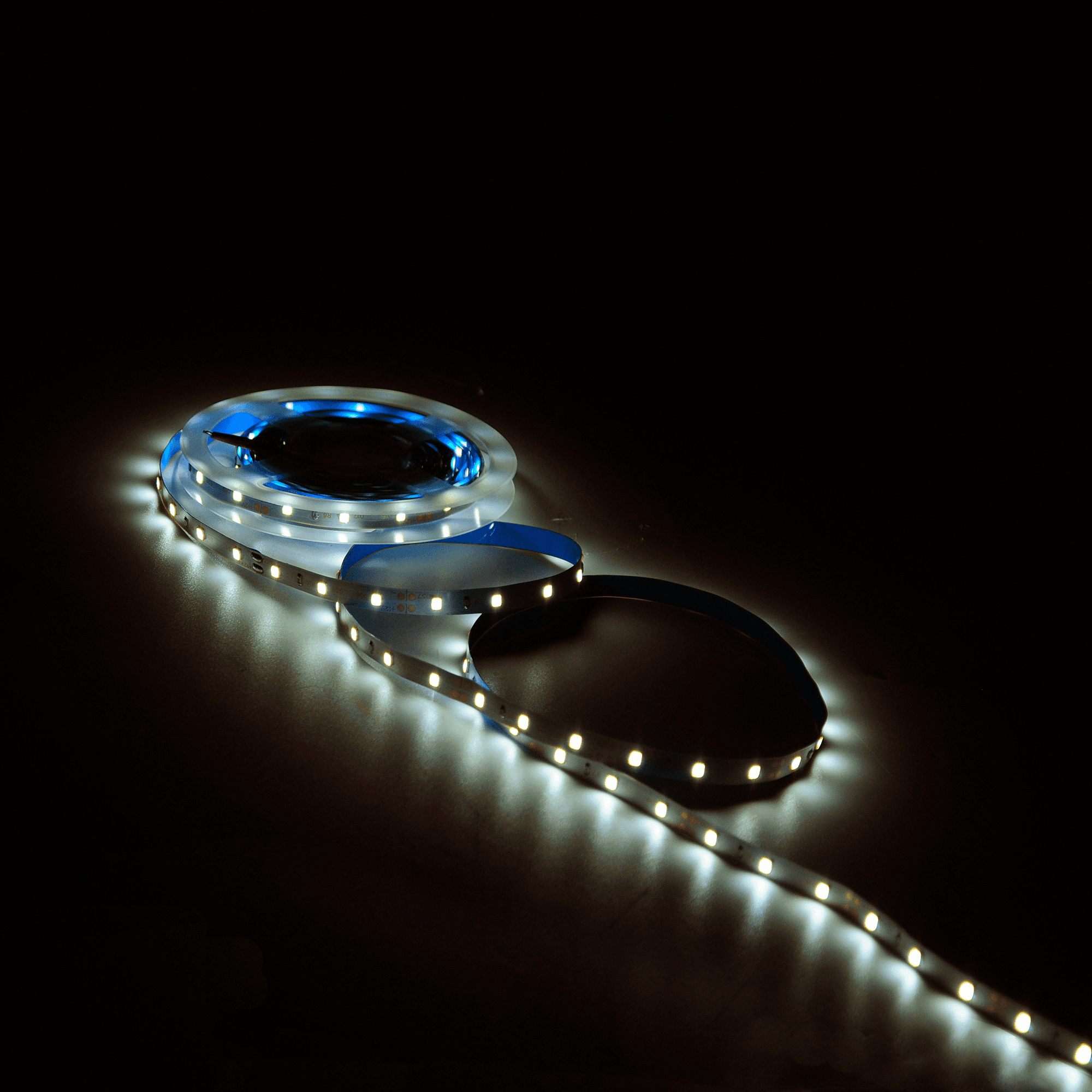 Gauss Лента Basic 12V 4,8W/m 312lm/m 3000K IP20 LED 2m 1/120 BT003 — миниатюра 9
