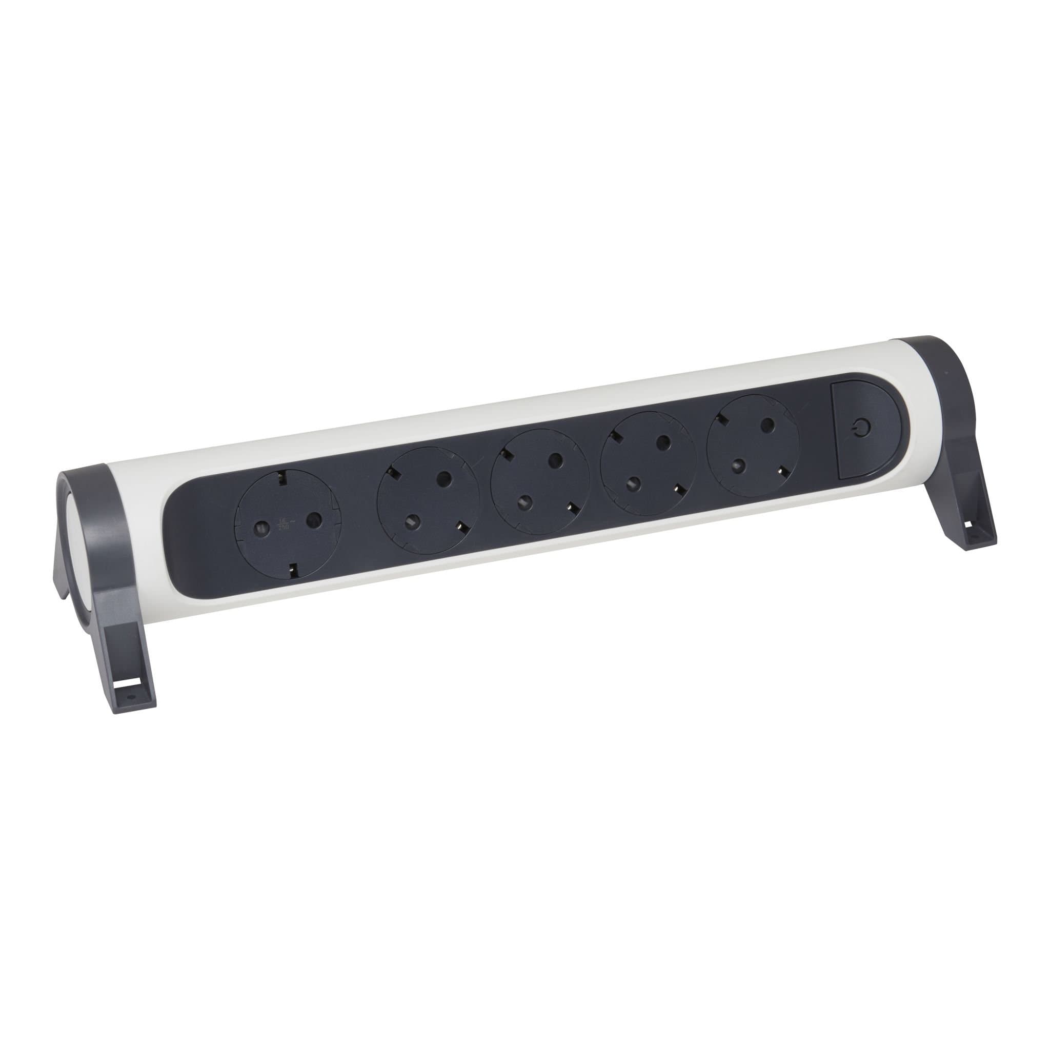 Legrand Revolution Комфорт Бело-черный Удлинитель 5x2К+З с выкл., без кабеля, плоские розетки, фиксируемый поворотный блок 694546 — миниатюра 3