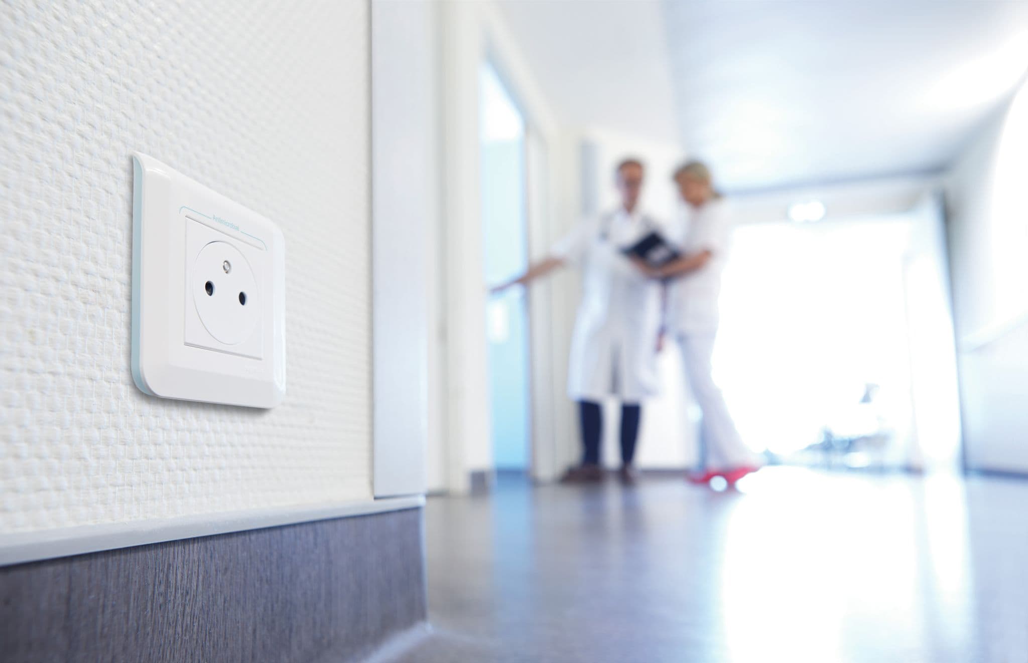 Legrand Mosaiс Рамка - Программа Mosaic - 2 модуля - антимикробная 078722L — миниатюра 4