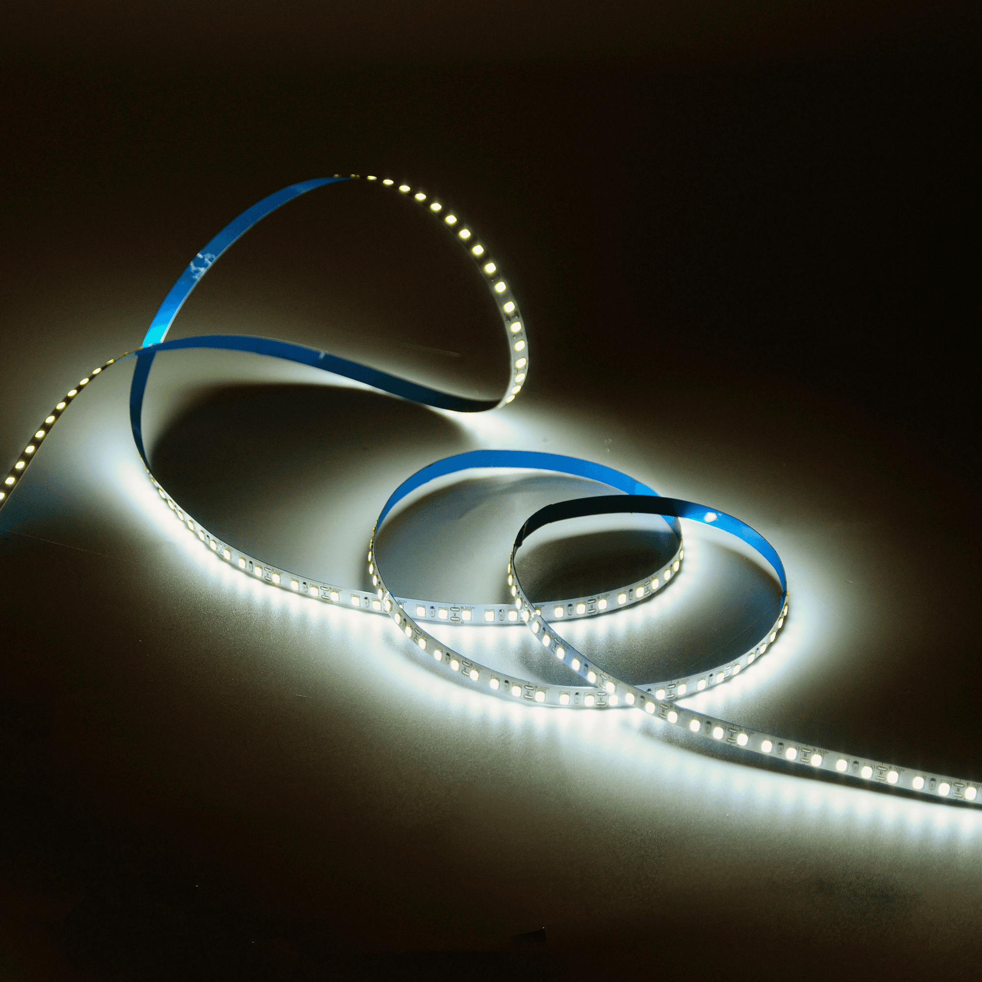 Gauss Лента Basic 12V 10W/m 700lm/m 3000K IP20 LED 5m 1/100 BT039 — миниатюра 10