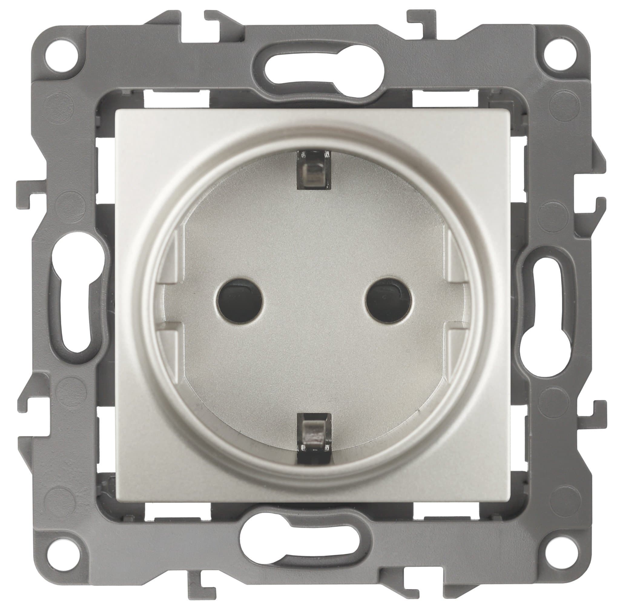 ЭРА 12-2102-15 Розетка 2P+E Schuko со шторками, 16A-250В, IP20, 12, Перламутр