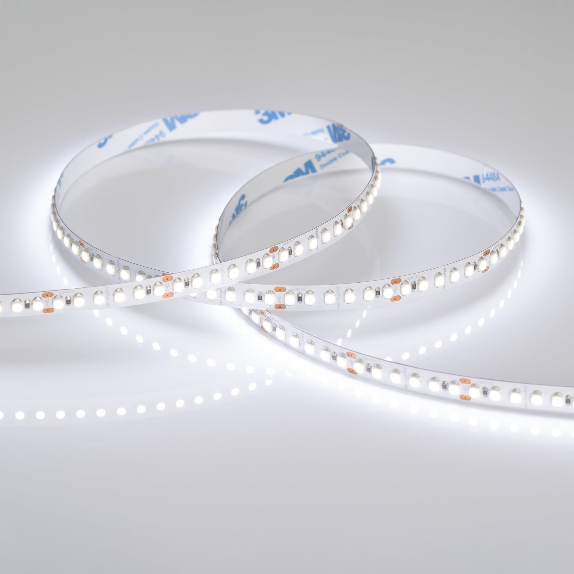 Arlight Светодиодная лента RT6-3528-180 24V White6000 3x (900 LED) (14.4 Вт/м, IP20) 017429 — миниатюра 4