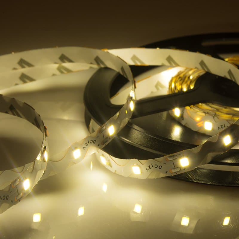 LAMPER LED лента 12 В, 6 мм, S-образная плата, IP23, SMD 2835, 60 LED/m, Теплый Белый(3000 К) 141-526