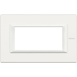 BT Axolute White Рамка 4 мод прямоугольная HA4804HD