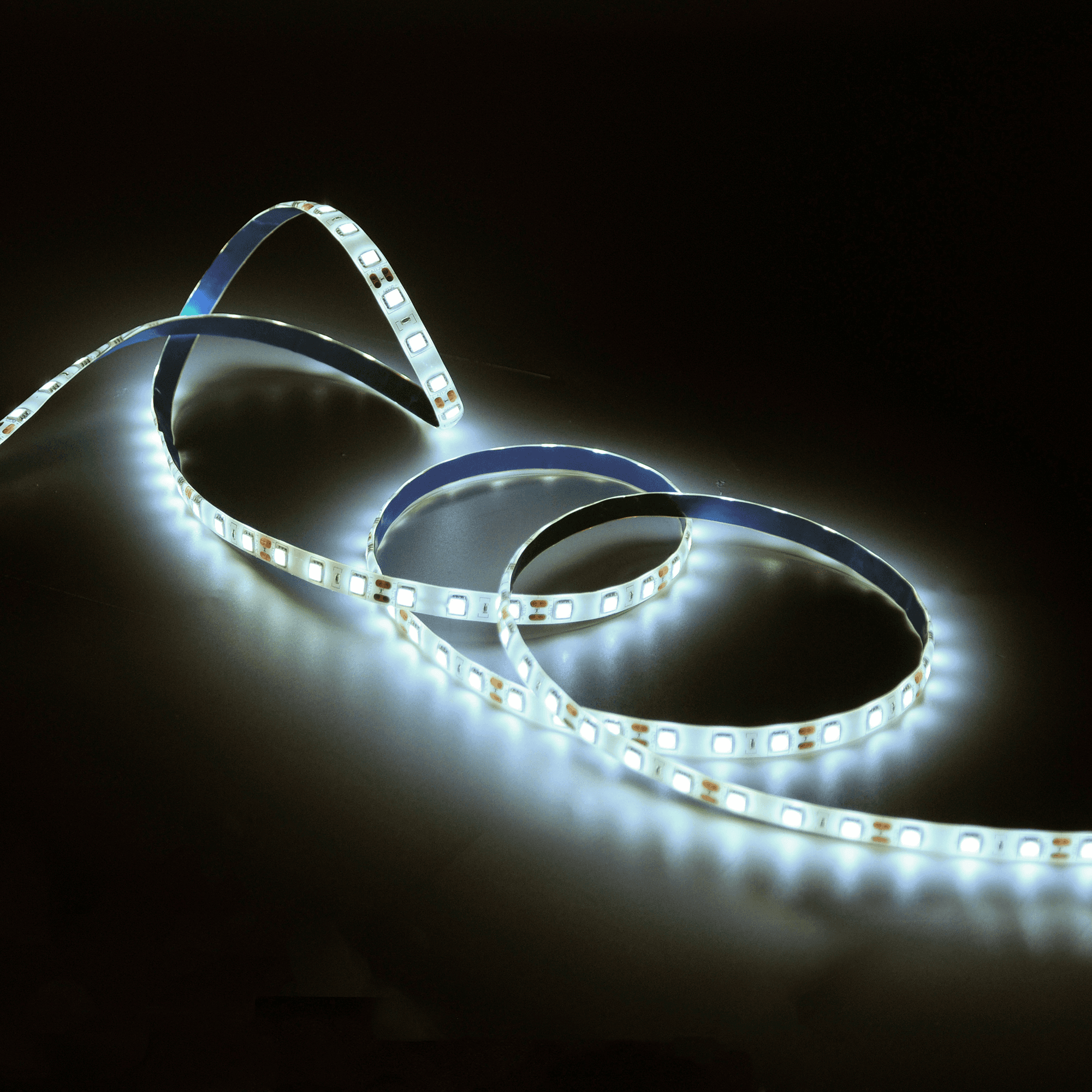 Gauss Лента Basic 12V 10W/m 700lm/m 3000K IP65 LED 3m 1/100 BT050 — миниатюра 10