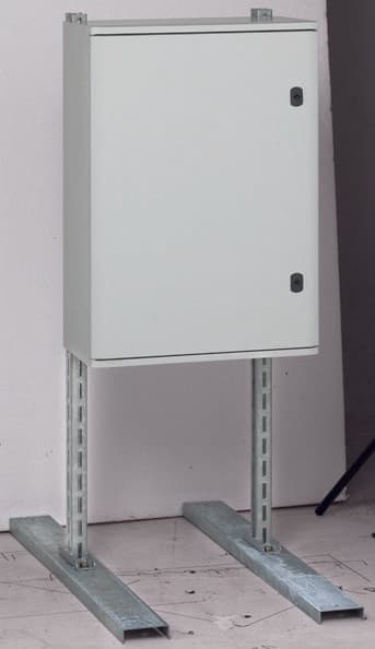 Legrand Marina Щит из полиэстера IP 66 IK 10 RAL 7035 720x510x250 мм 036256 — миниатюра 2