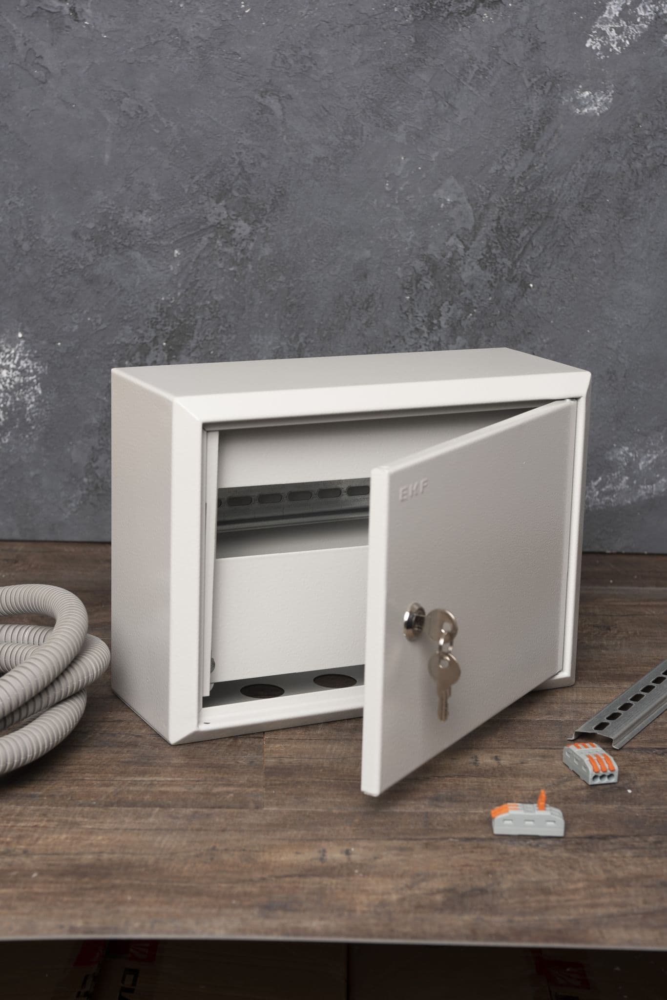 EKF PROxima Щит распред. навесной ЩРН- 9 (220х300х120) IP31 — миниатюра 15