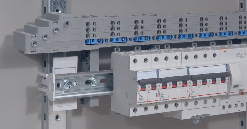 Legrand HX3 Распределительный блок оптимизированный до 125А автоматические зажимы 405230 — миниатюра 3