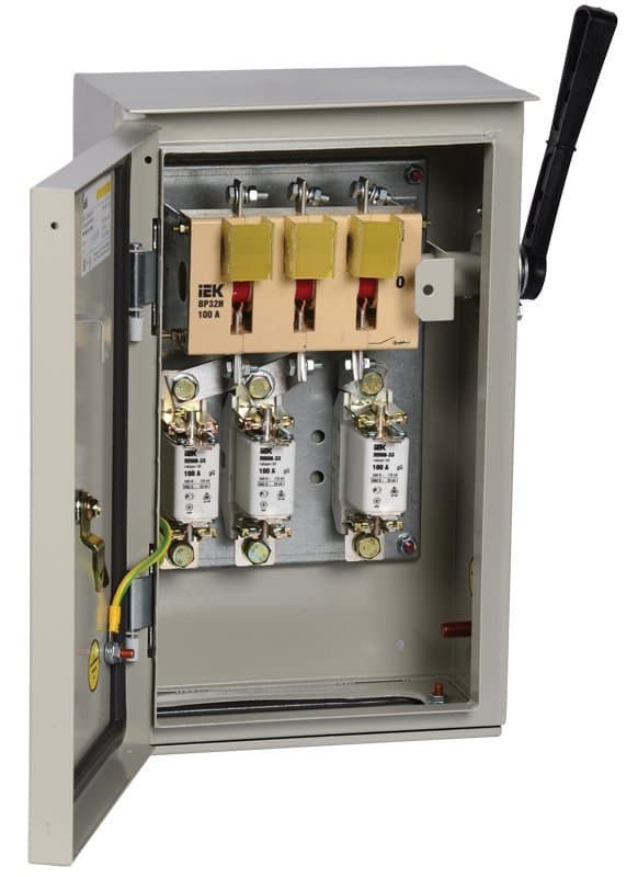 IEK Ящик с выключателем-разъед. ЯРП-100А 74 У1 IP54