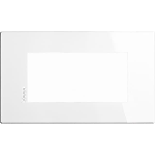 BT Axolute Air  White Рамка 4 модуля HW4804HD — миниатюра 3