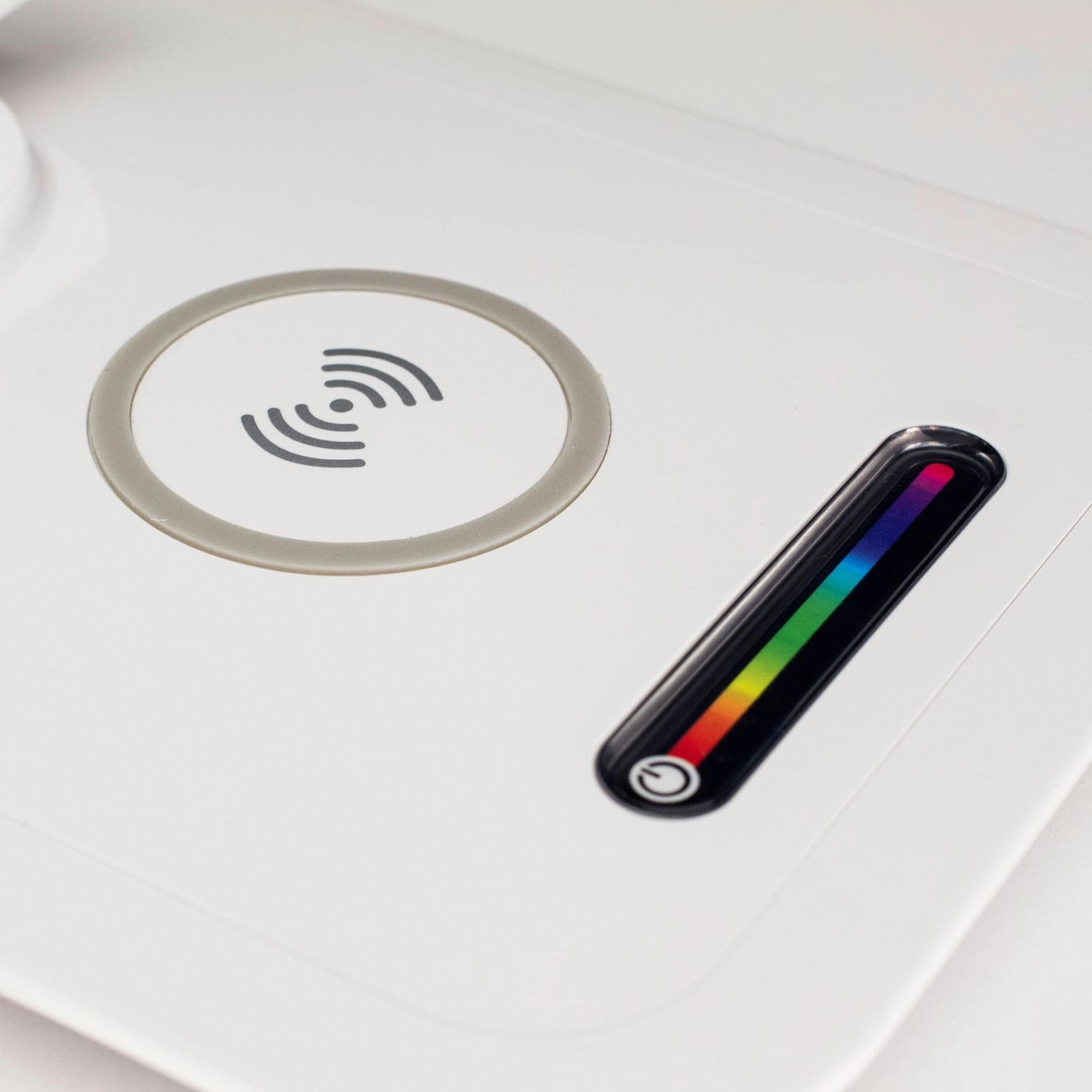 Citilux CL803011 Ньютон Бел-Серебр, RGB+USB+Qi — миниатюра 2