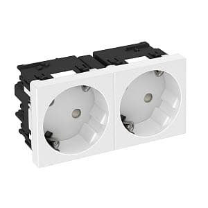 OBO Bettermann Розетка силовая 33° двойная 2х2К+З Modul45connect, со шторками, 16А 250В белая 6120482 — миниатюра 2