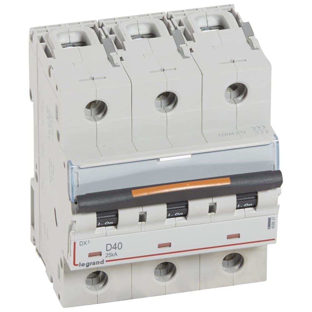 Legrand DX3 Автоматический выключатель 3P 40A (D) 25кА 409837 — миниатюра 1