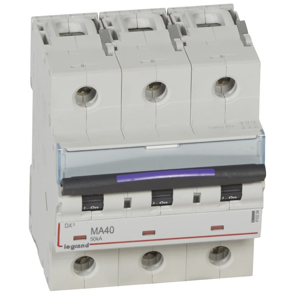 Legrand DX3 Автоматический выключатель 50кА 40А 3P MA 410254