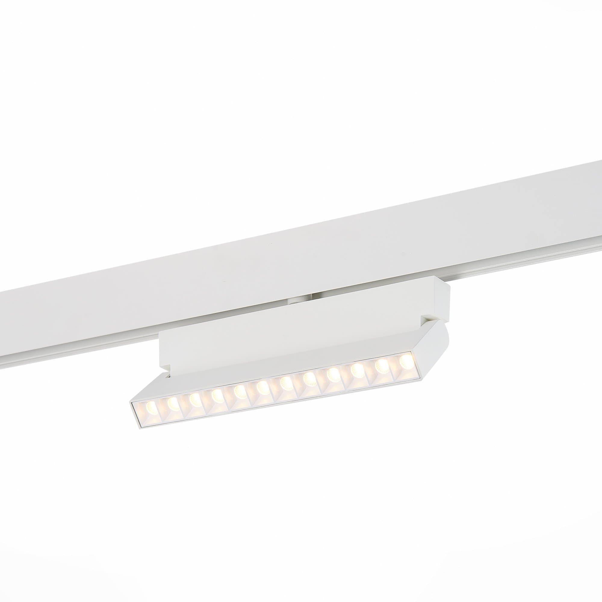 ST Luce ST362.536.12 Магнитный трековый светильник белый LED 1*12W 3000K 1 009Lm Ra>80 36° IP20 L219xW22xH134 48V