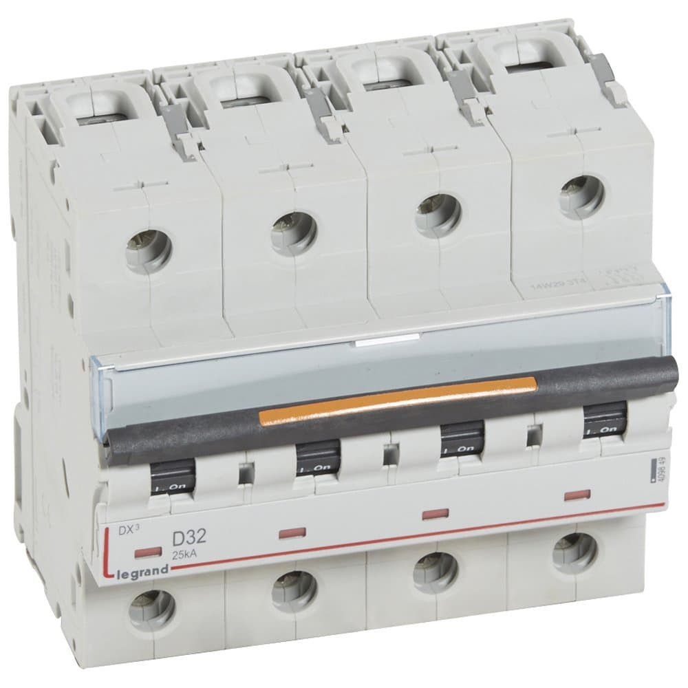 Legrand DX3 Автоматический выключатель 4P 32А (D) 25кА 409849 — миниатюра 1