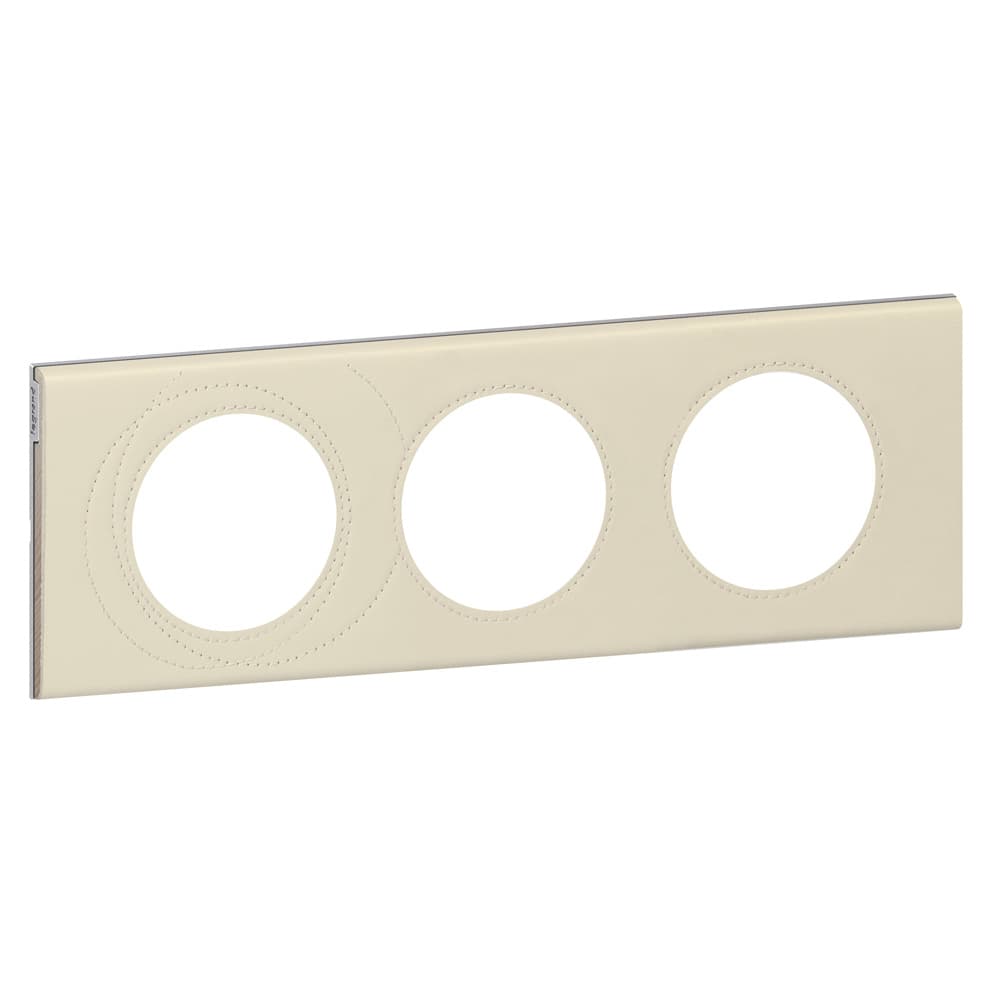 Legrand Celiane2 Кожа макиато Рамка 3-ая (2+2+2 мод) 069433 — миниатюра 2