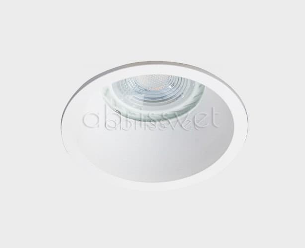 ITALLINE 163311 белый светильник встраиваемый 163311 white