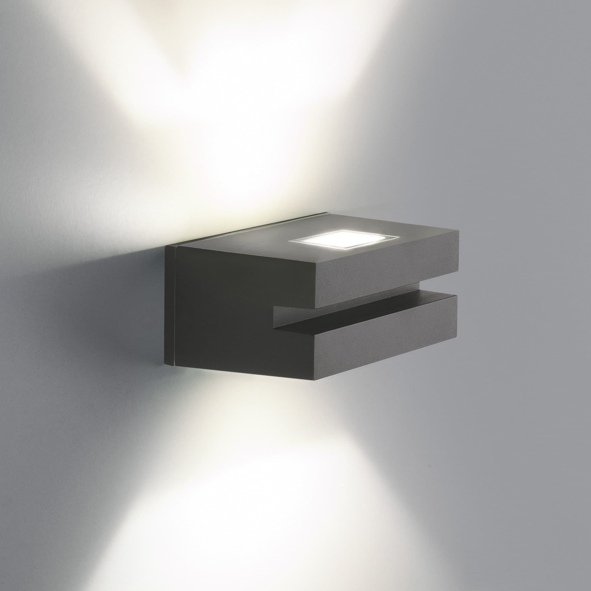 Elektrostandard 1611 TECHNO LED алмазный серый NEREY Уличный светильник a035810