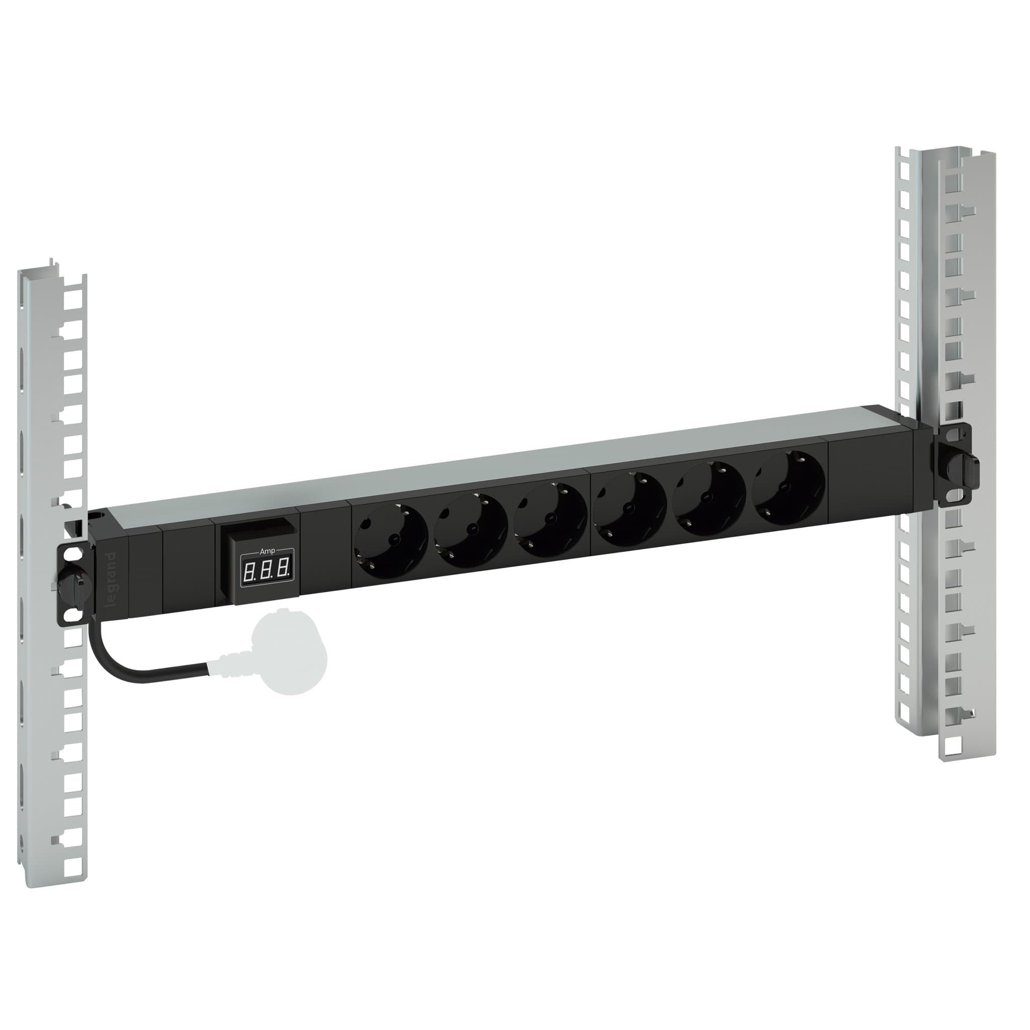 Legrand VDI PDU Блок распределения питания 6 розеток 2К+3 немецкий стандарт амперметр шнур питания 3м 19'' 16А 646841 — миниатюра 1