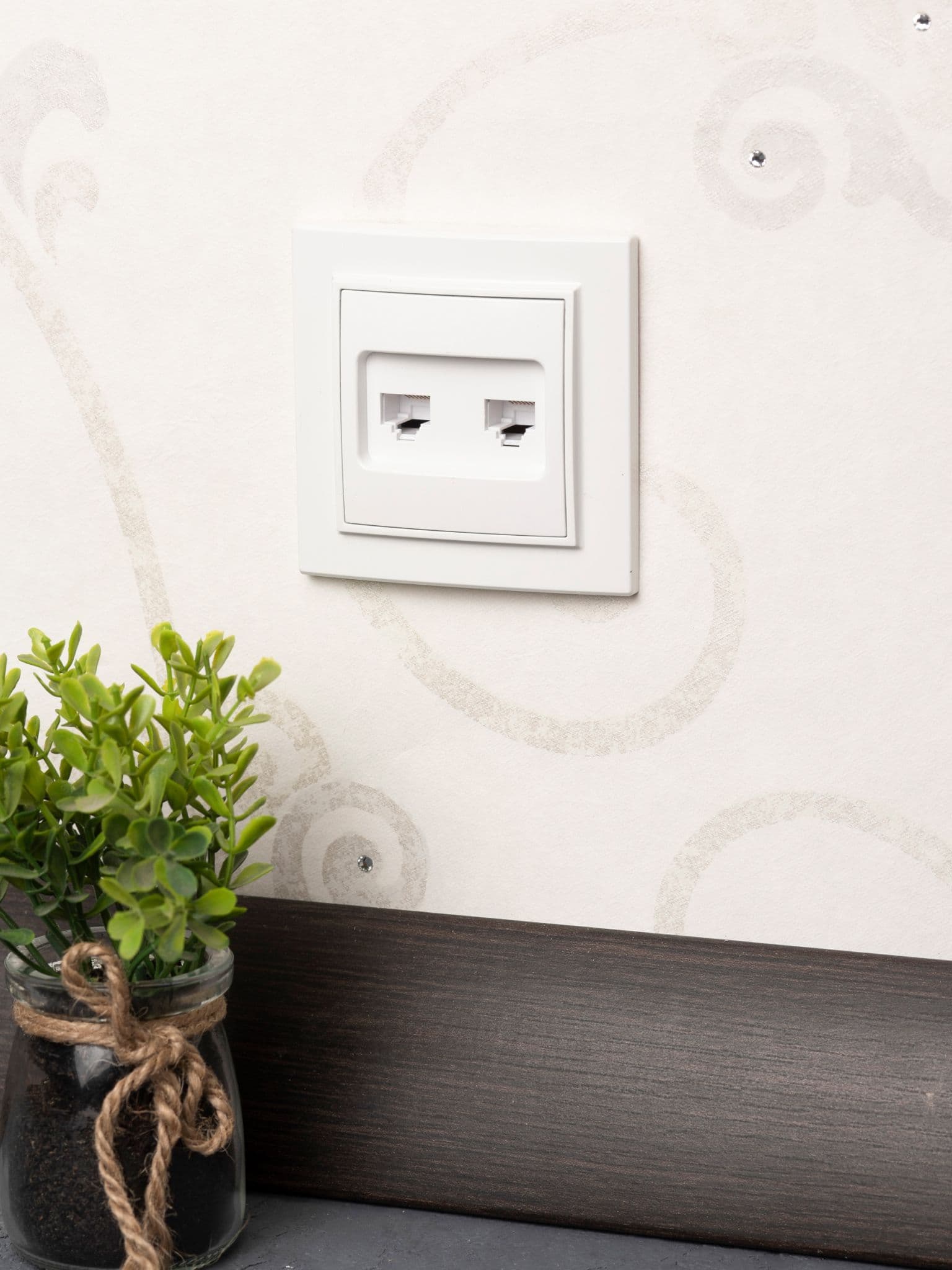 EKF Basic Минск Белый RJ-45 2-ая, СП — миниатюра 3