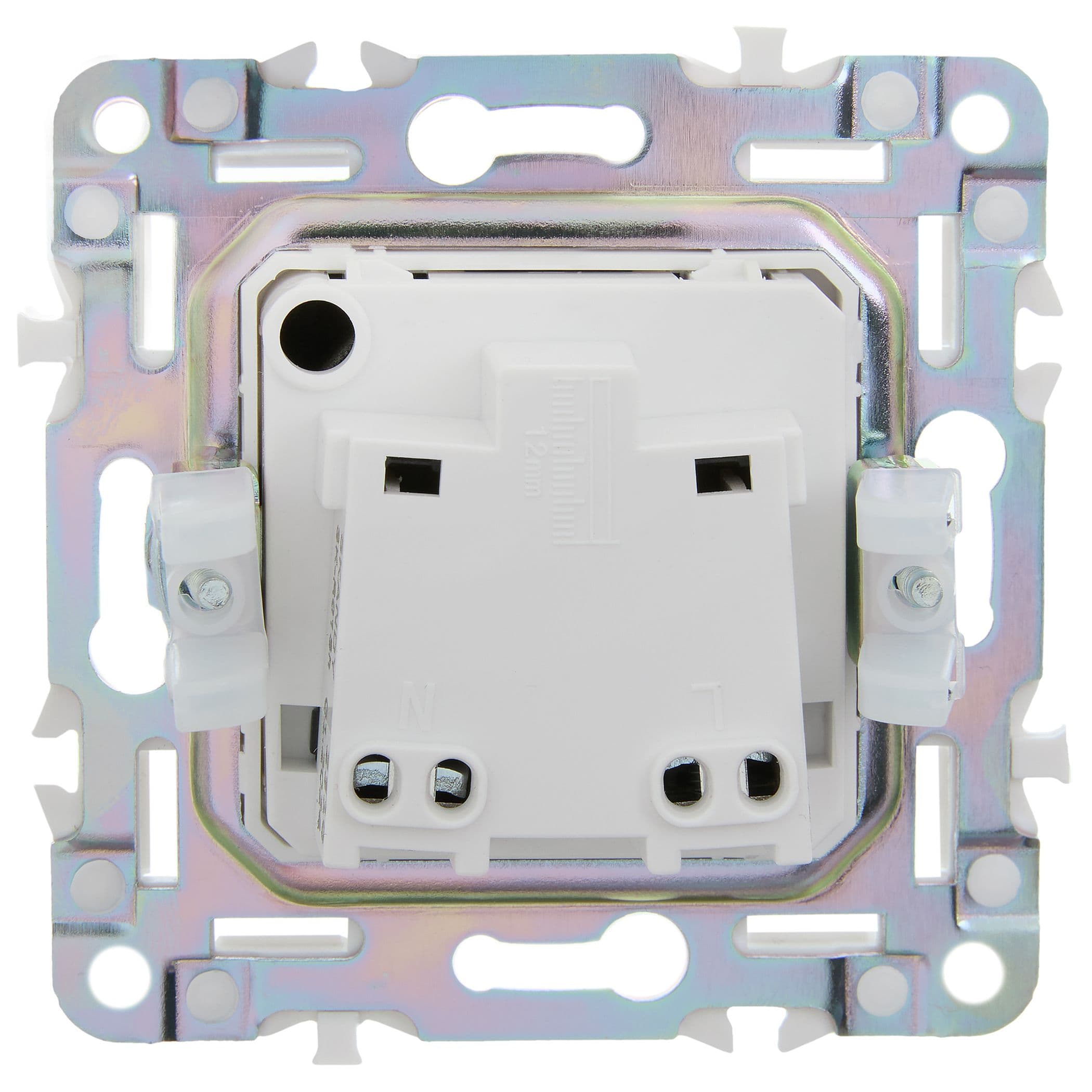 IEK SKANDY Шампань Розетка б/з с защитными шторками 10А SK-R01Sh — миниатюра 3