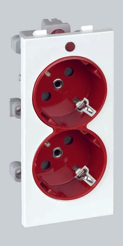 Simon Connect Белый/красный Розетка двойная, 2к+з Schuko, 16А, 250В, Cima-модуль 52x108 мм S1-6-9