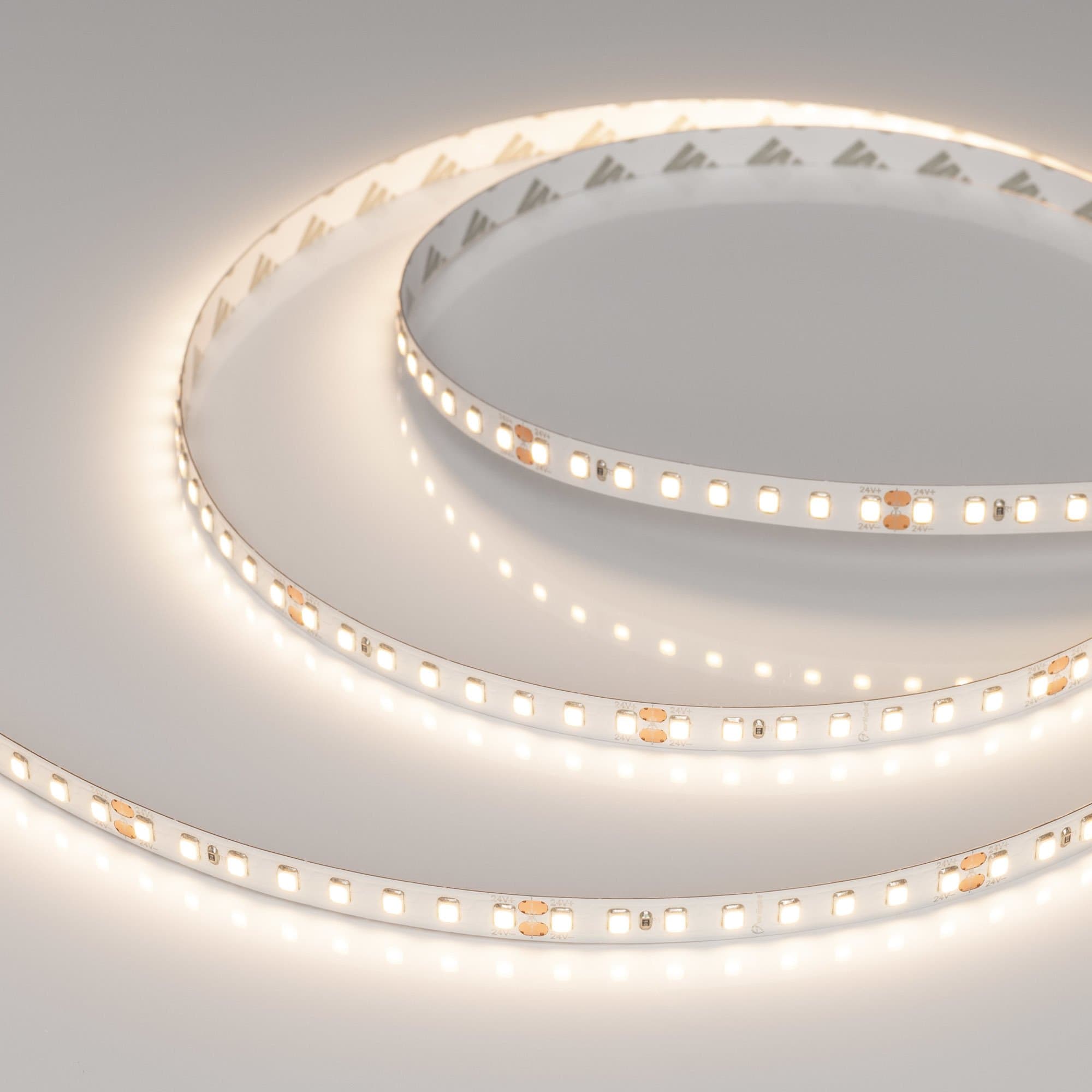 Arlight Лента RT-A128-8mm 24V Warm3500 (9.6 W/m, IP20, 2835, 5m) (высок.эфф.150 лм/Вт) 038757 — миниатюра 4