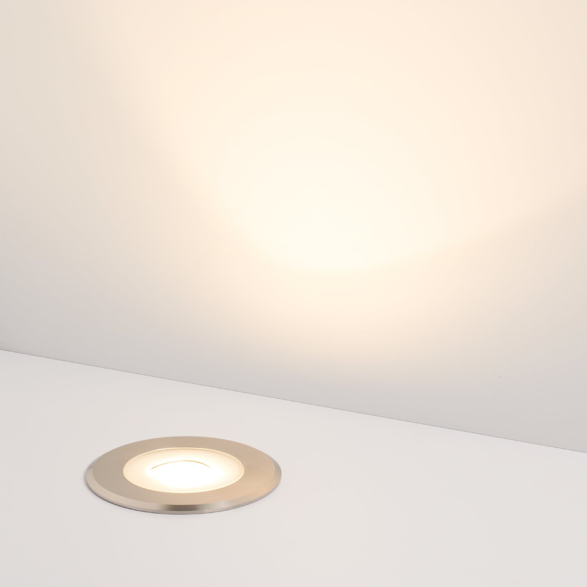Arlight Светильник LTD-GROUND-TILT-R80-9W Warm3000 (SL, 60 deg, 230V) (IP67 Металл, 3 года) 024950 — миниатюра 4