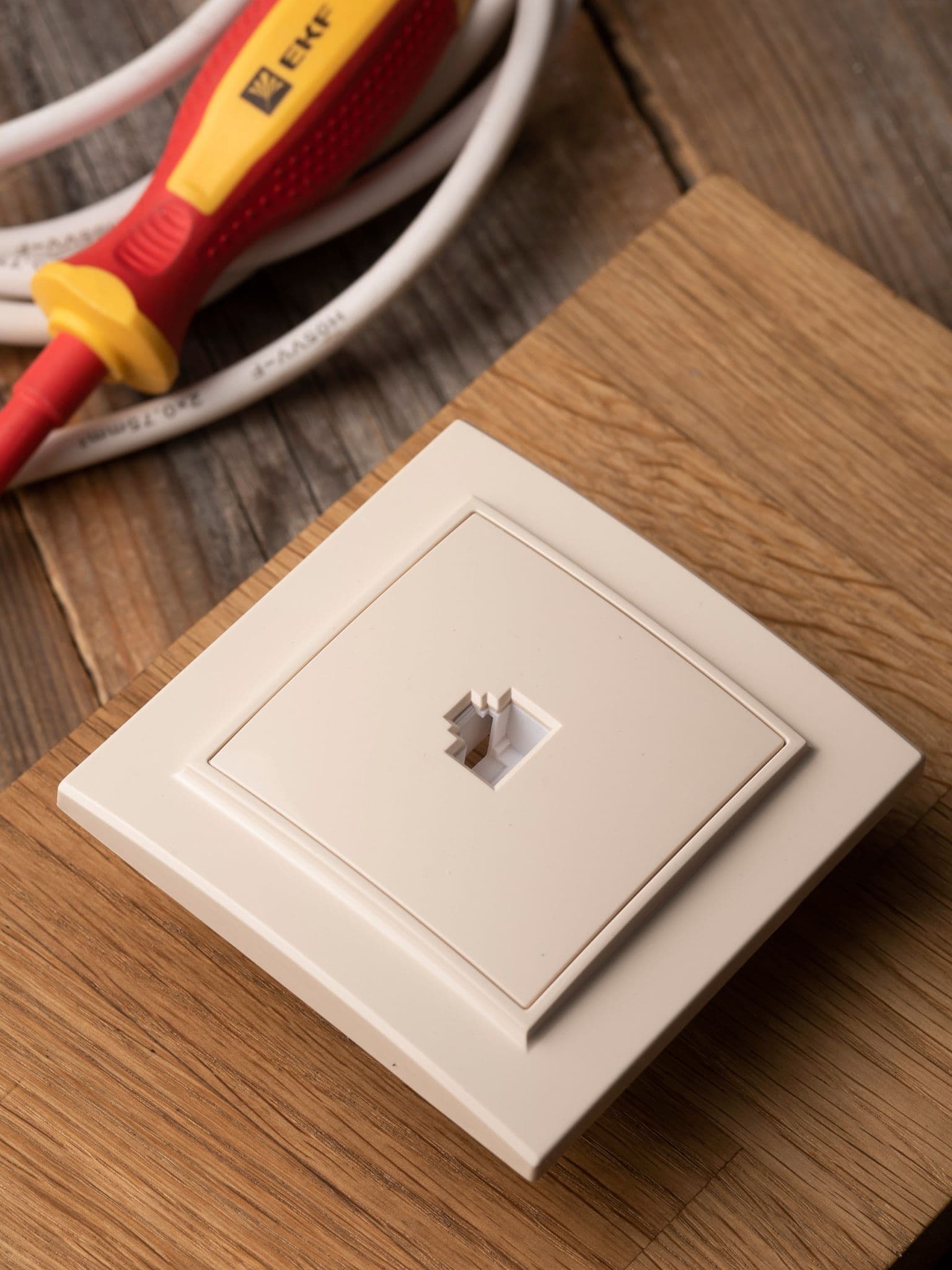 EKF Basic Минск Бежевый Розетка RJ-45 2-ая, СП — миниатюра 2