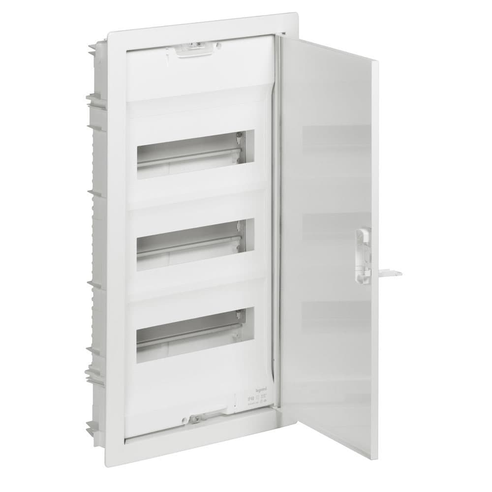 Legrand Nedbox Шкаф встраиваемый для автоматов 36+6М (мет. белый) 001433