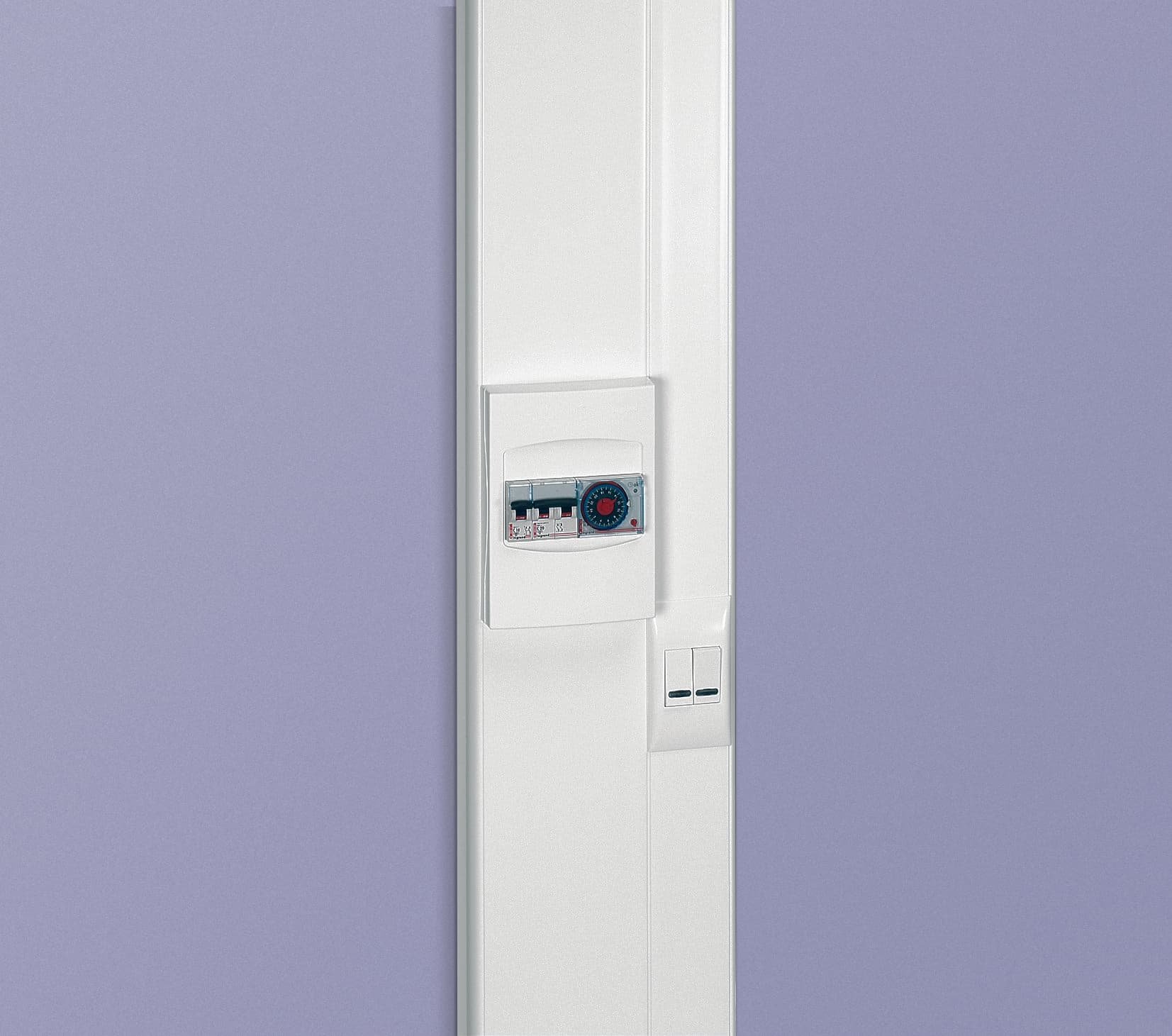 Legrand DLP Кабель-канал для гибкой крышки 220x65(без крышки) 010459 — миниатюра 2