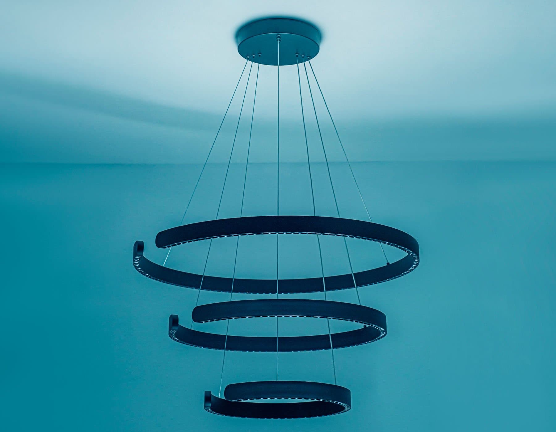 Ambrella Светильник подвесной светодиодный FL5888/3 BK черный 90W 3000K/4200K/6400K D800/600/400*1200 (без ПДУ) — миниатюра 5