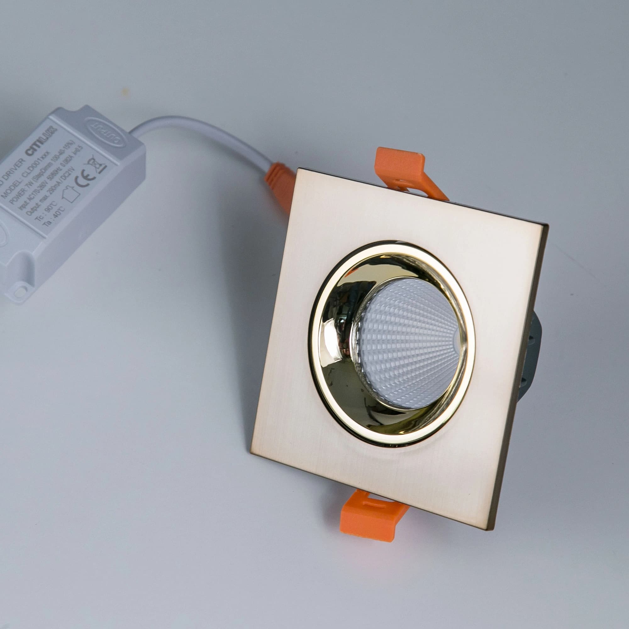Citilux CLD001KNW6 Альфа Бронза+Зол Светильник встраиваемый LED 7W*3500K — миниатюра 2