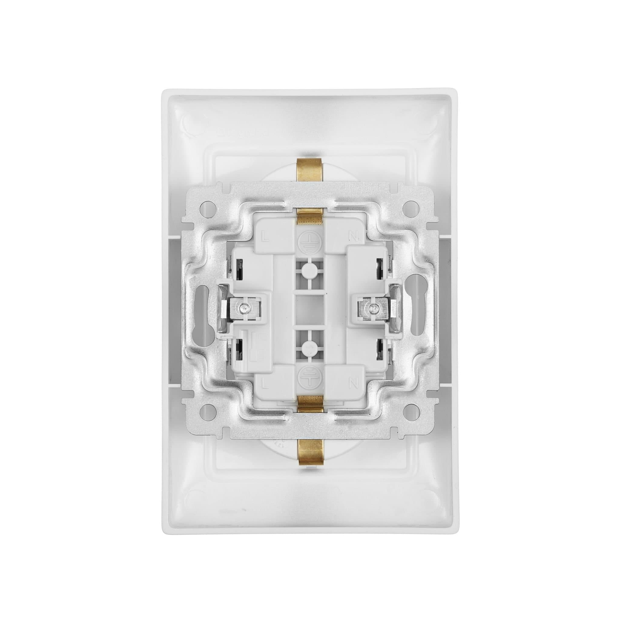 Legrand DIY Valena Алюм Розетка 2-ая с/з литая 694335 — миниатюра 4