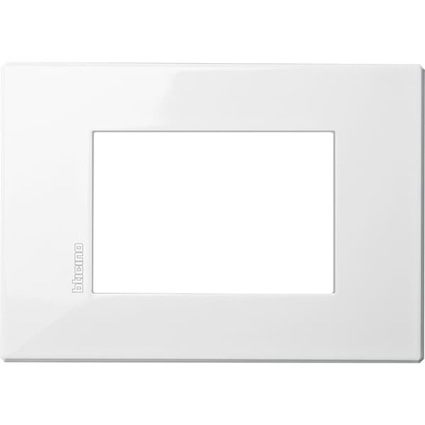 BT Axolute Air White Рамка 3 модуля HW4803HD — миниатюра 3