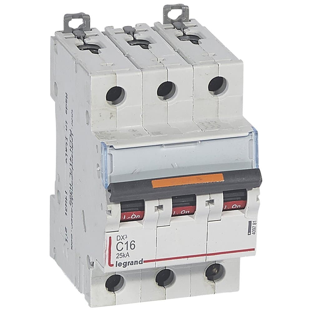 Legrand DX3 Автоматический выключатель 3P 16A (С) 25кА 409781